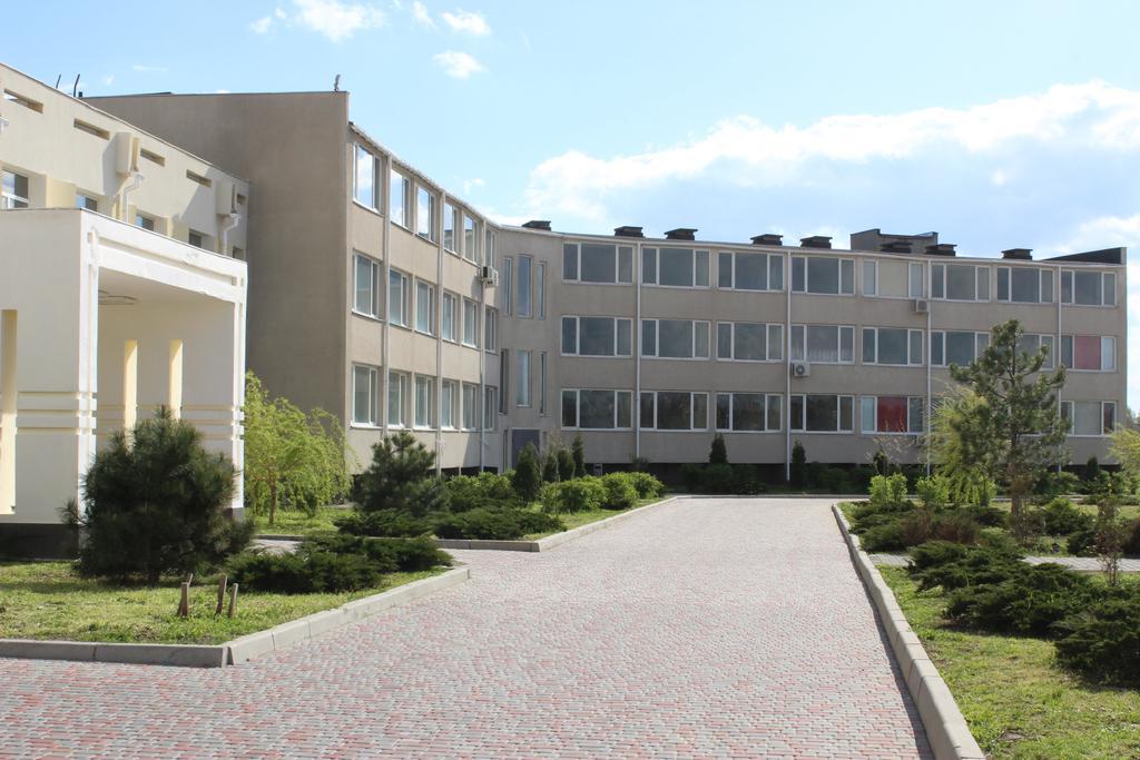 Hotel Promenad Zatoka Bagian luar foto
