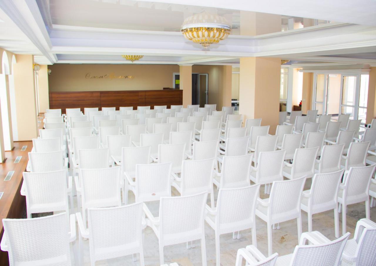 Hotel Promenad Zatoka Bagian luar foto
