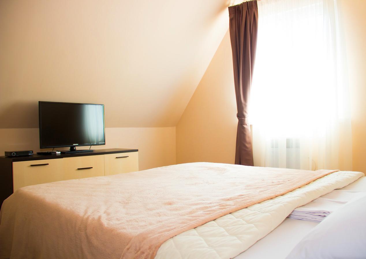Hotel Promenad Zatoka Bagian luar foto
